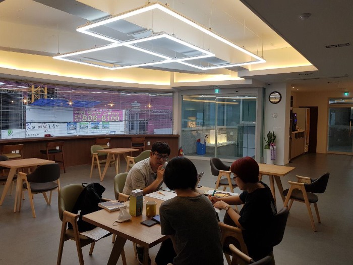 카페1.jpg