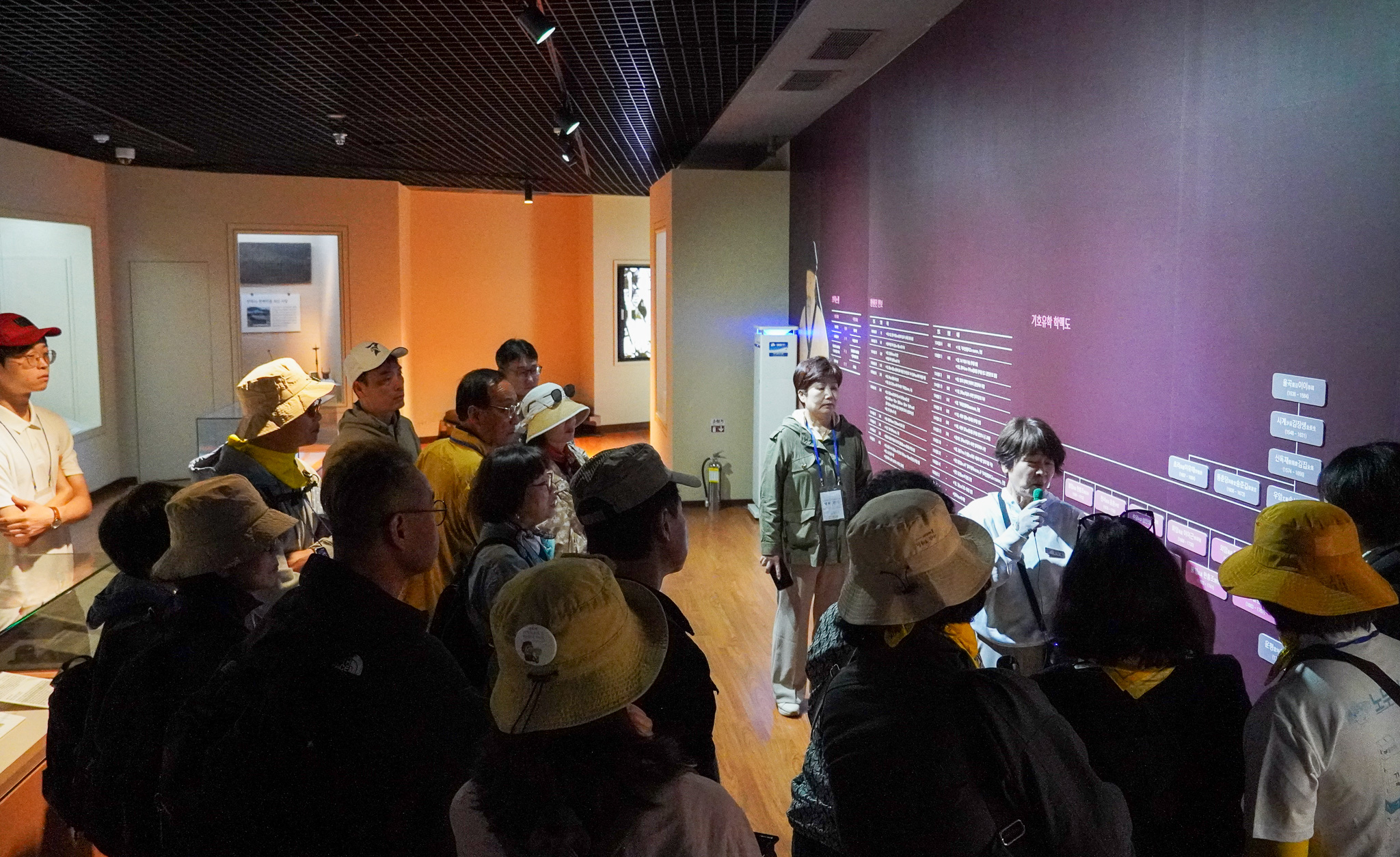 DSC08024.jpg